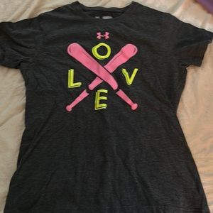 Under Armor shirt size youth medium excellent condition smoke free pet free